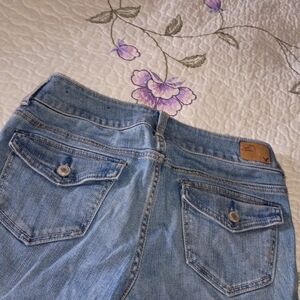 Vintage Y2K American Eagle Outfitters AEO AE Capri Shorts Distressed Stretch